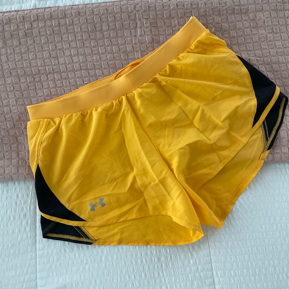 Short under armor new with tags 🏷️